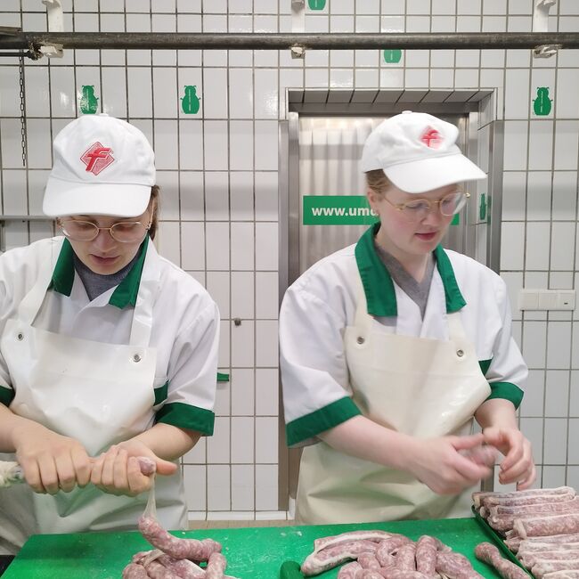 Meine Töchter rocken die WURSTküche - umdieWurst.de