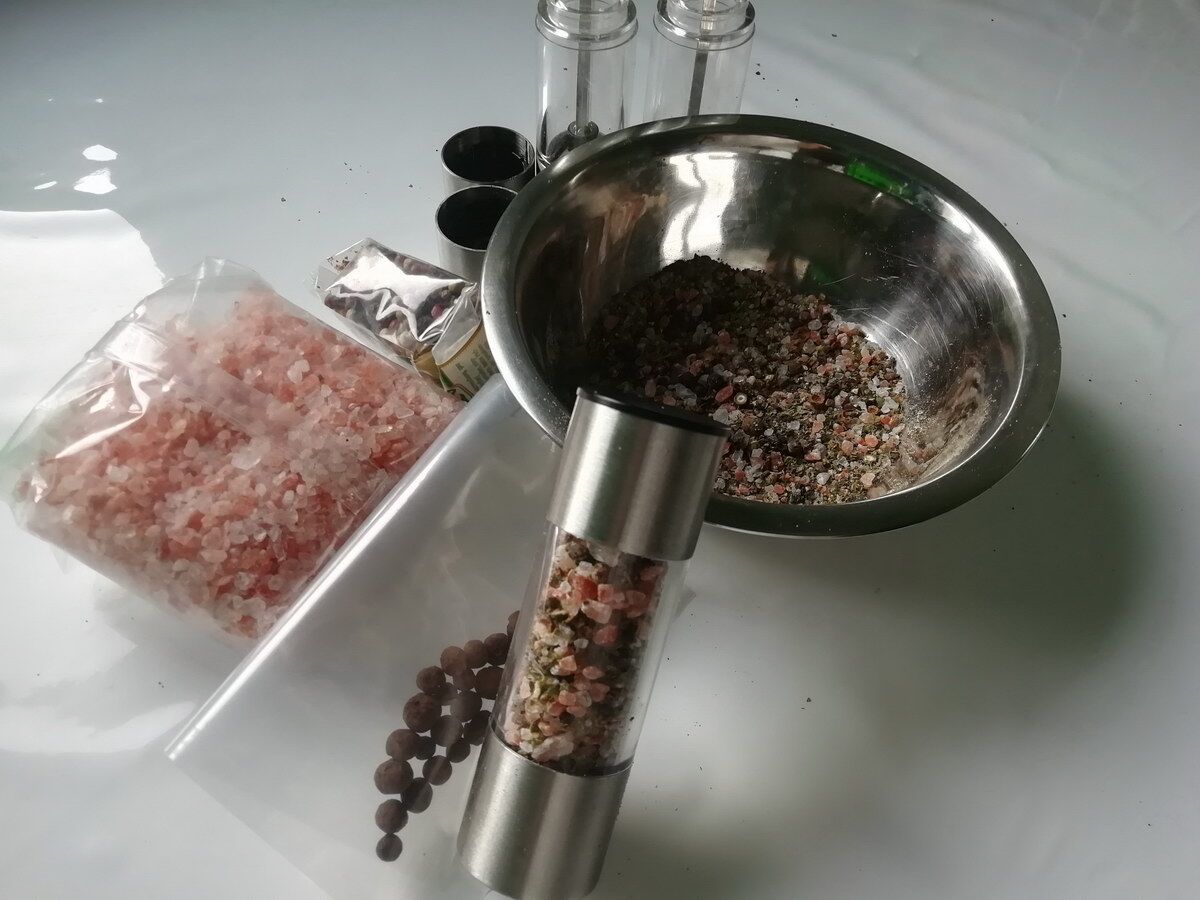 BRATWURSTgewürzsalz - umdieWurst.de