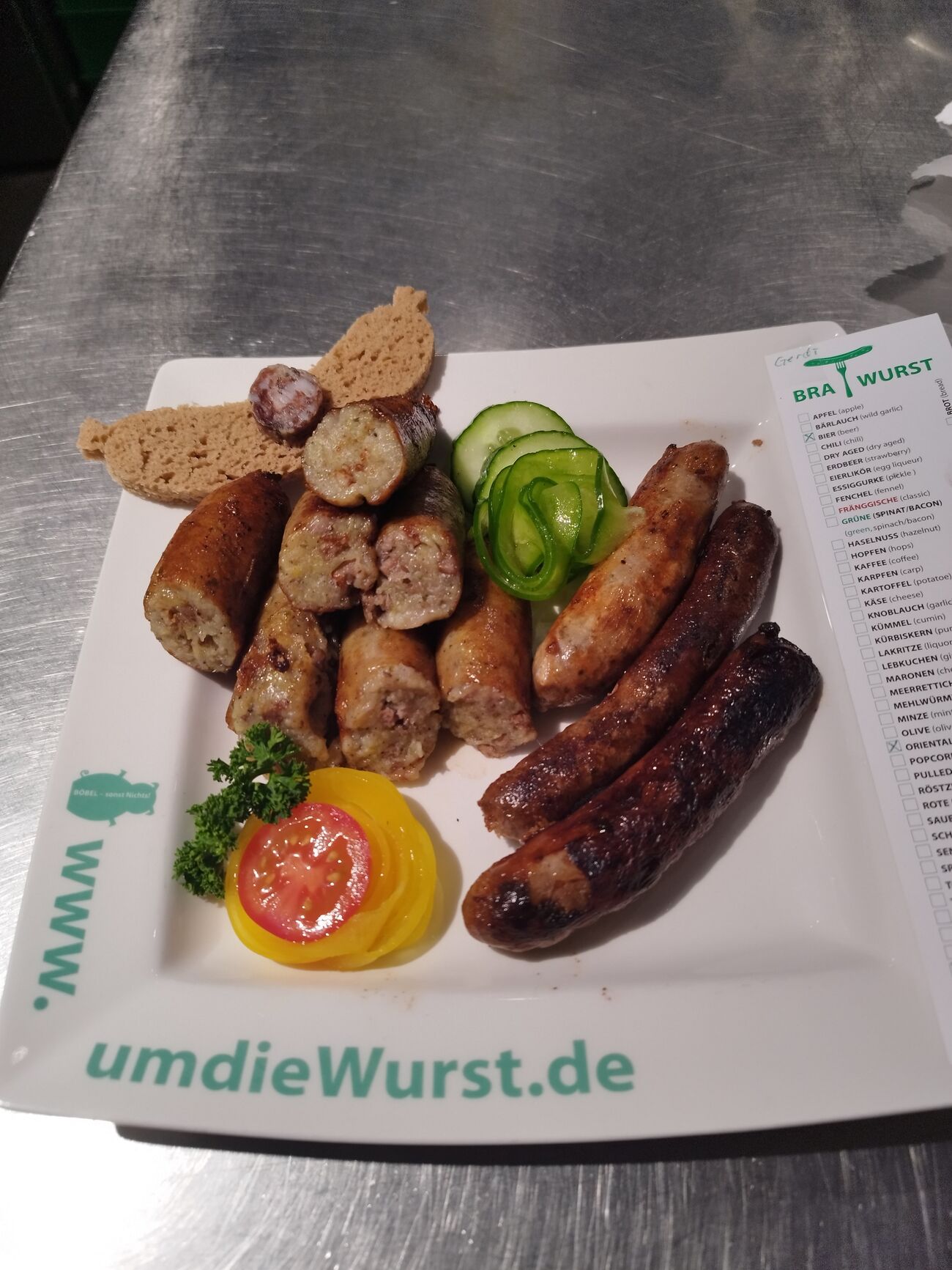 Nichts als BRATWURST