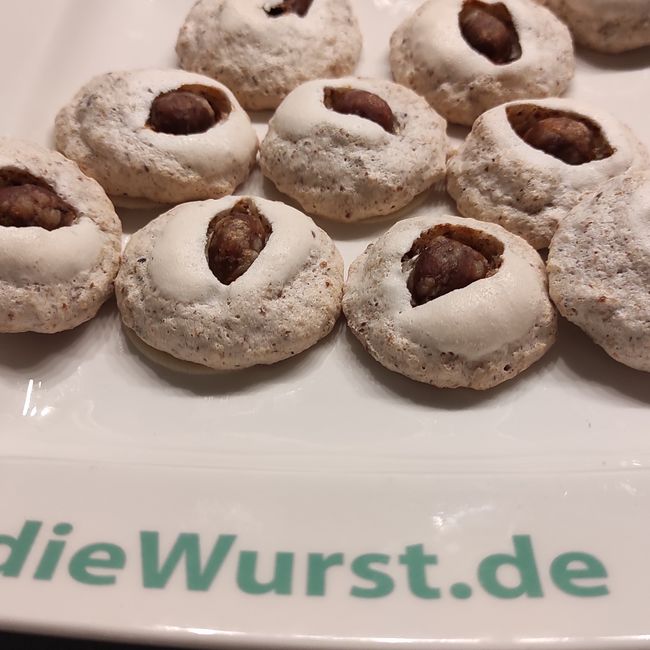 BRATWURSTplaetzchen und Lebkuchen BRATWURSThotel.de